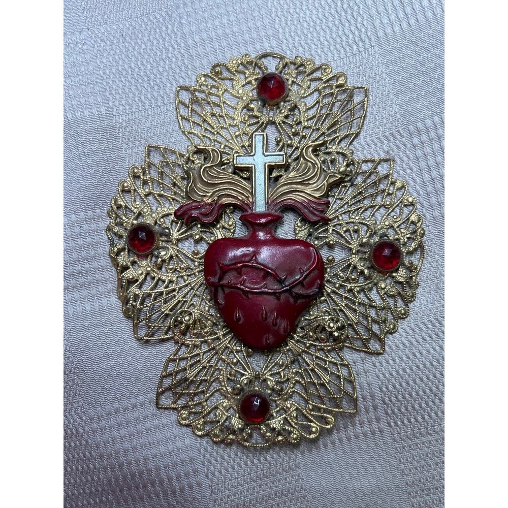 Antique priest vestment brooch Catholic sacred heart filigree gold metal pin
